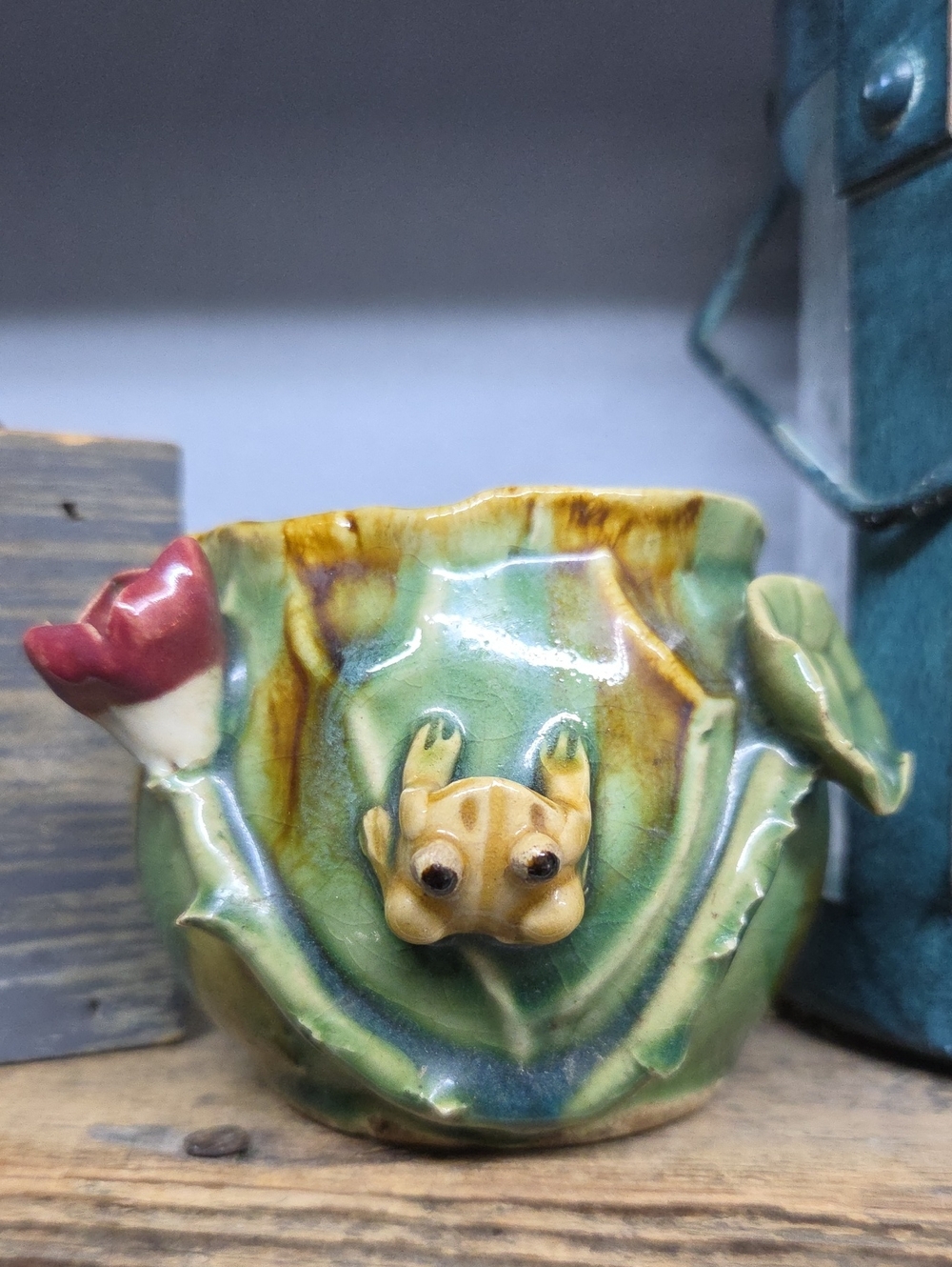 Vintage Studio Pottery Signed Frog & Lily Pad Glazed Planter / Pot